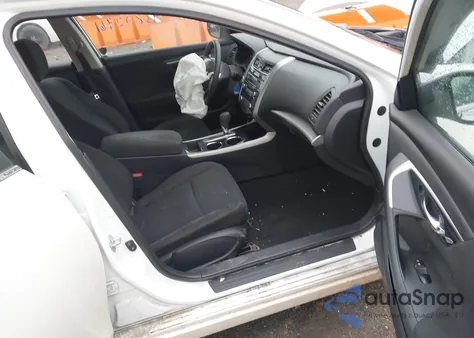 2014 Nissan Altima 2.5 S from USA, damaged, VIN 1N4AL3AP0EN373211